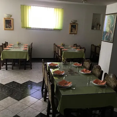 Pansion Gmv 게스트하우스 Međugorje